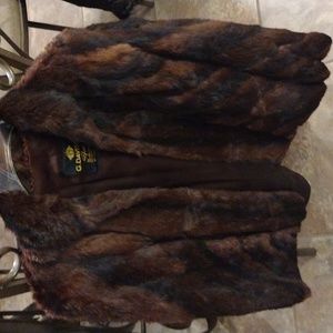 Vintage G. Davison Fur Cape